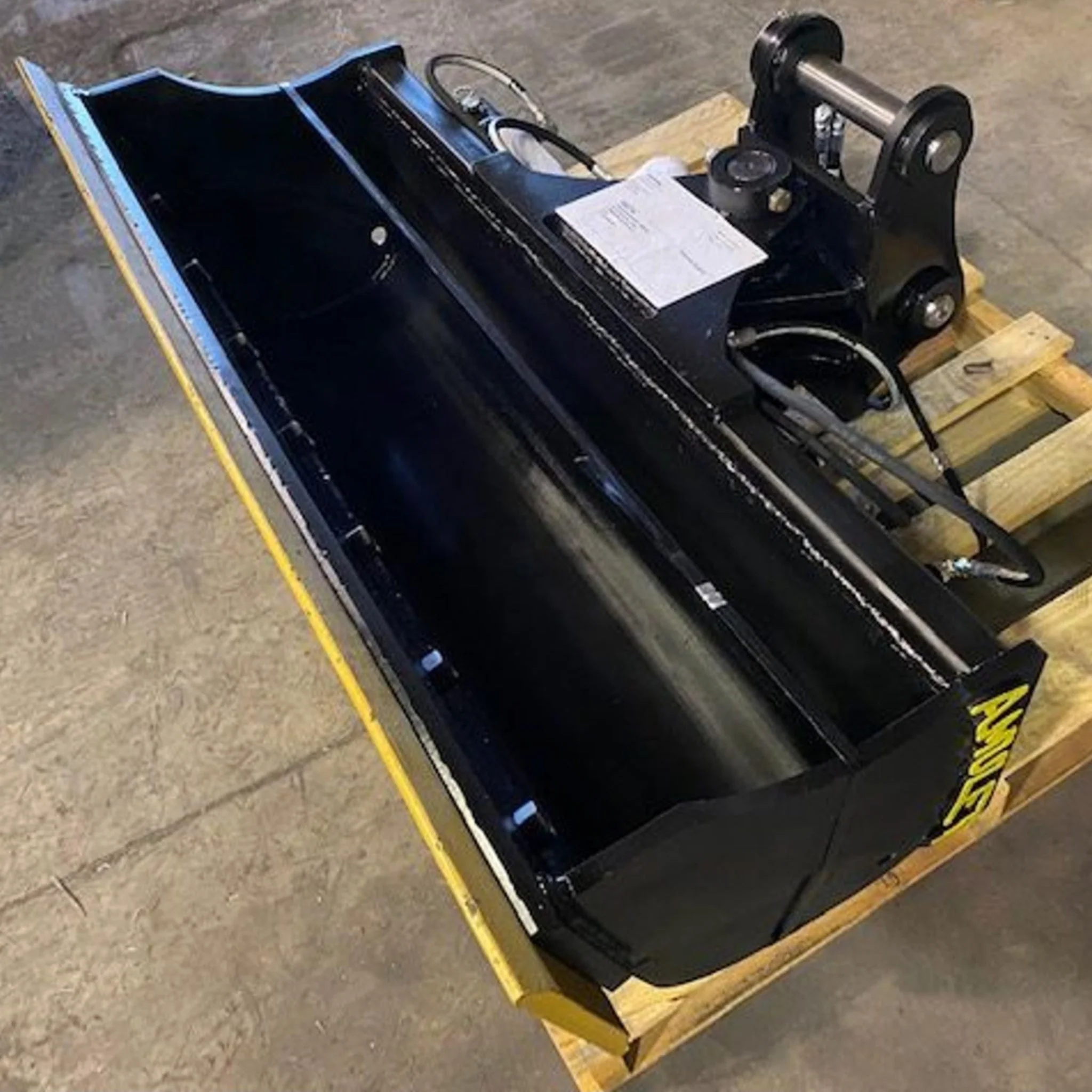 Amulet | High Capacity Excavator Tilt Bucket - Image 6