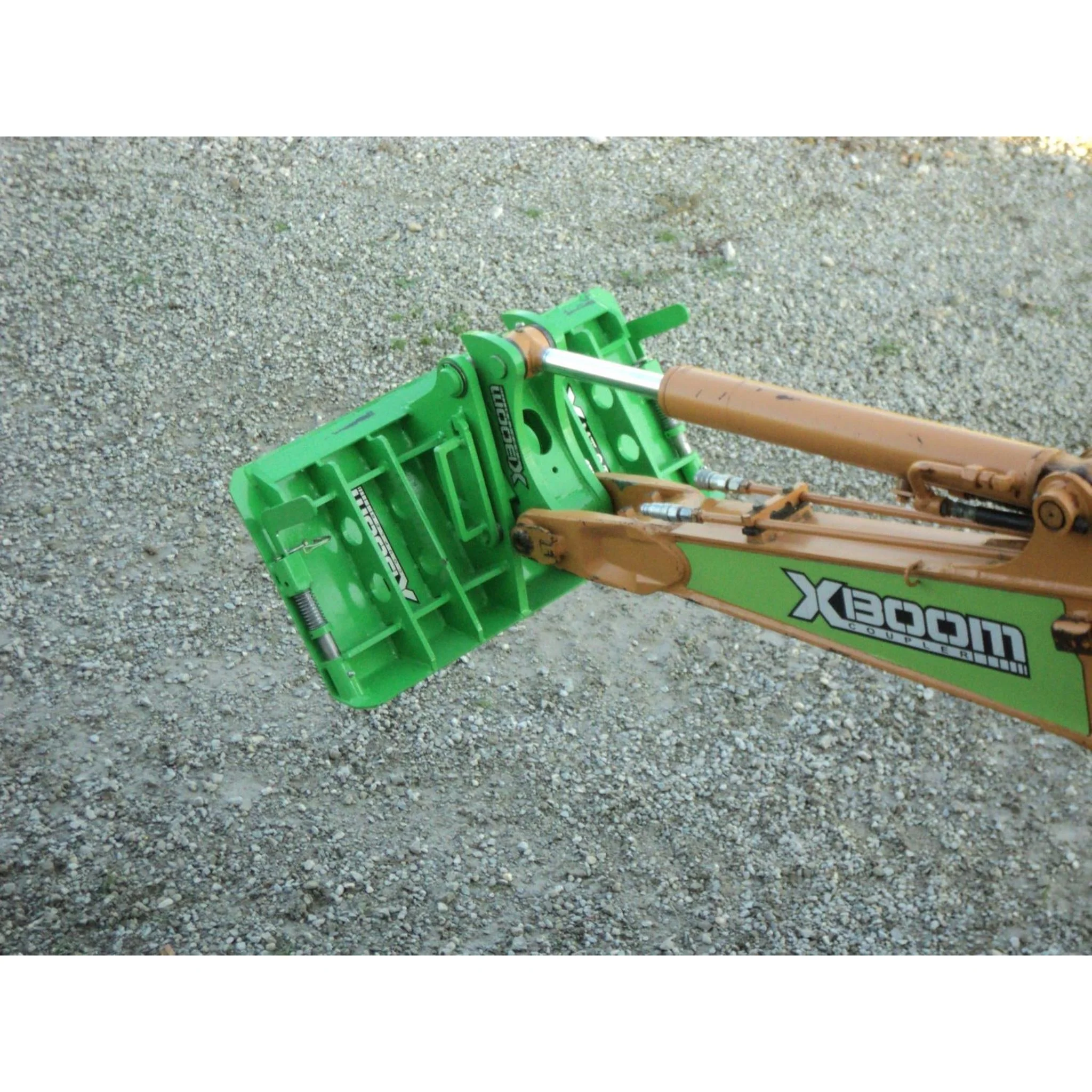 Amulet | XBOOM Excavator To Skid Steer Adapter System - Image 3
