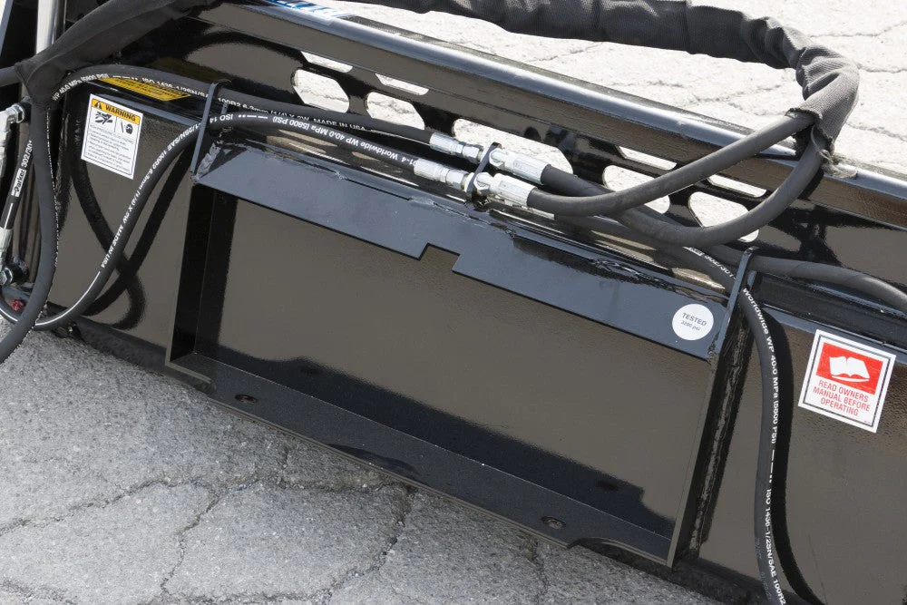 BLUE DIAMOND 4-IN-1 Bucket for Mini Loader - Image 4