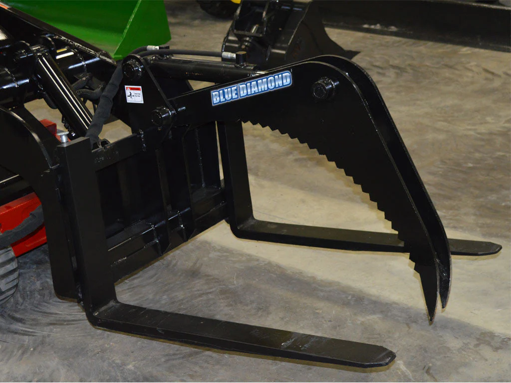 BLUE DIAMOND | Grapple Fork For Mini Skid Steer - Image 4