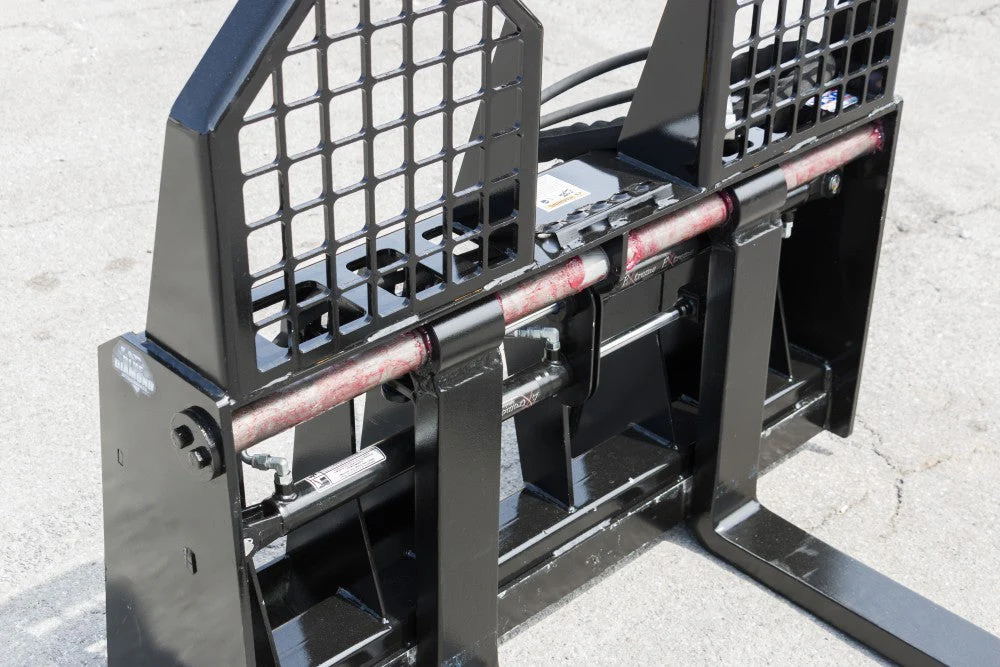 BLUE DIAMOND | Hydraulic Adjusting Pallet Forks for Skid Steer - Image 6