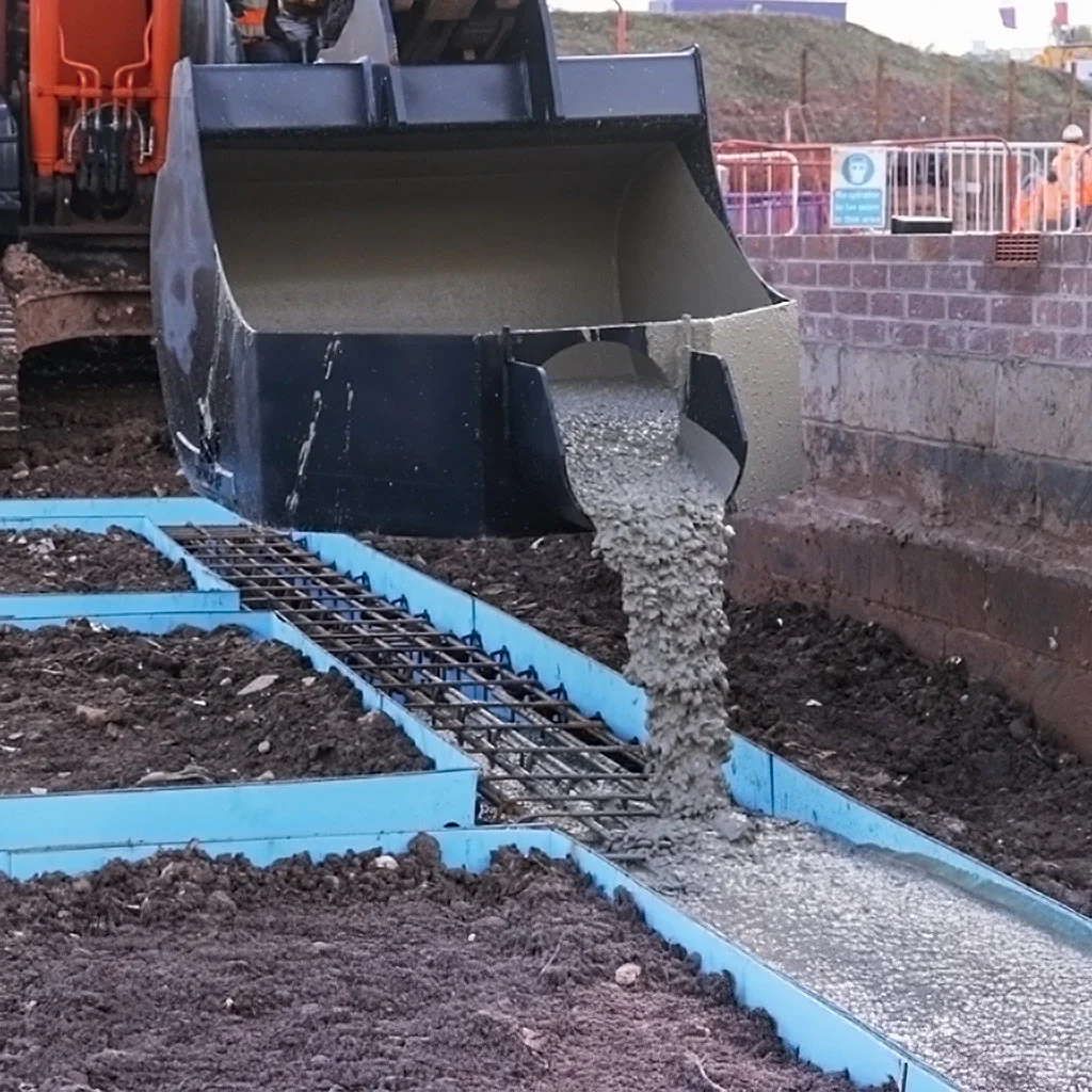 Hitachi ZX200LC-5G, LA Concrete Pouring Bucket - Image 6
