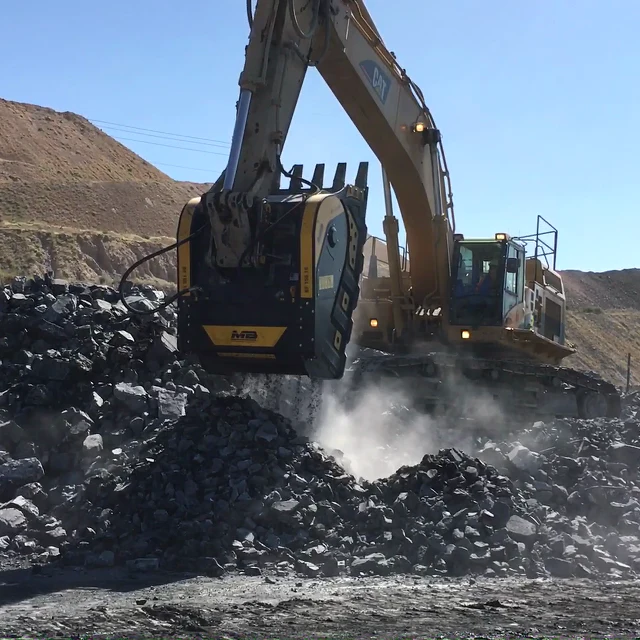 MB Crushers Bucket Crusher | Model BF150.10 | Mouth Opening Width 57" | Machine Size 70-100 Tons | For Excavators - Image 4