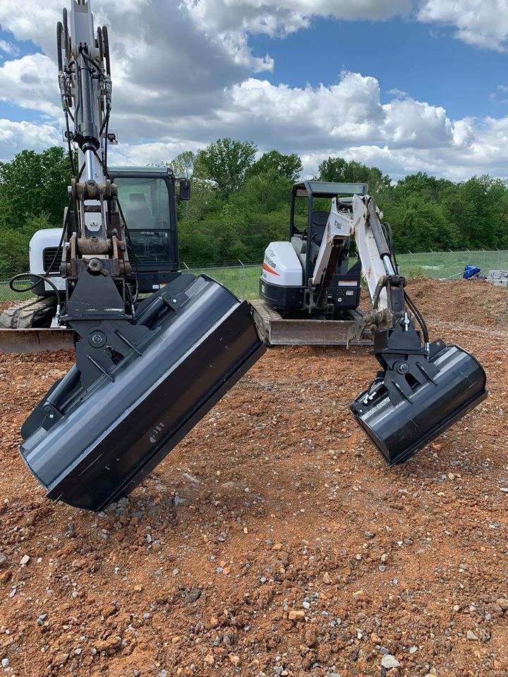 MONGO | Excavator Tilt Bucket, (18000 - 33000 lbs. ) Machines - Image 3