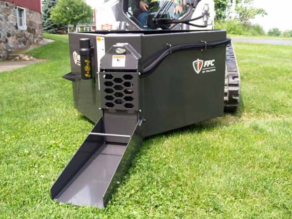 Paladin | FFC Concrete Chute for Skid Steer - Image 3