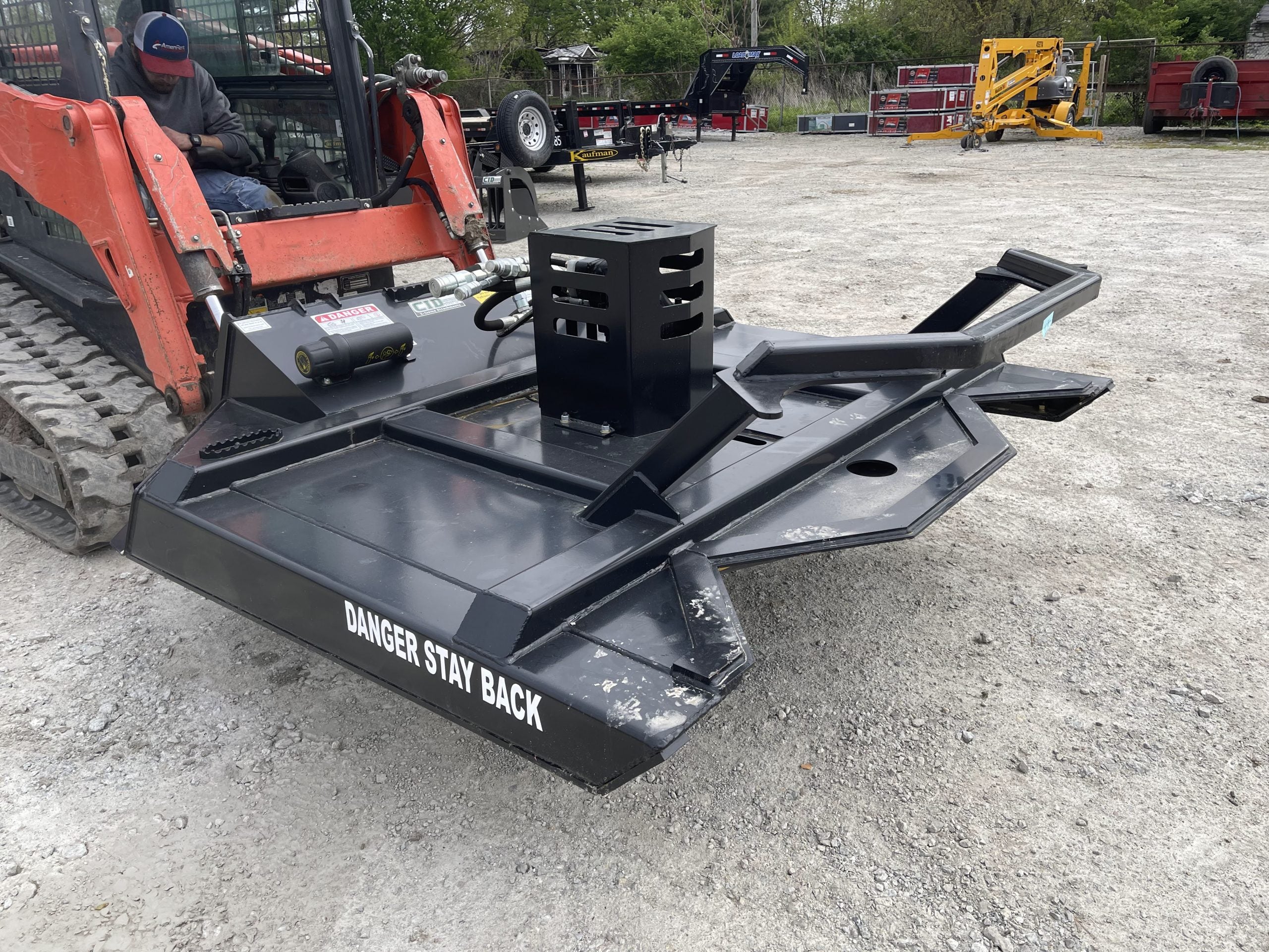 CID Severe Duty Bent Axis Piston Cutter For Skid Steer - Image 3