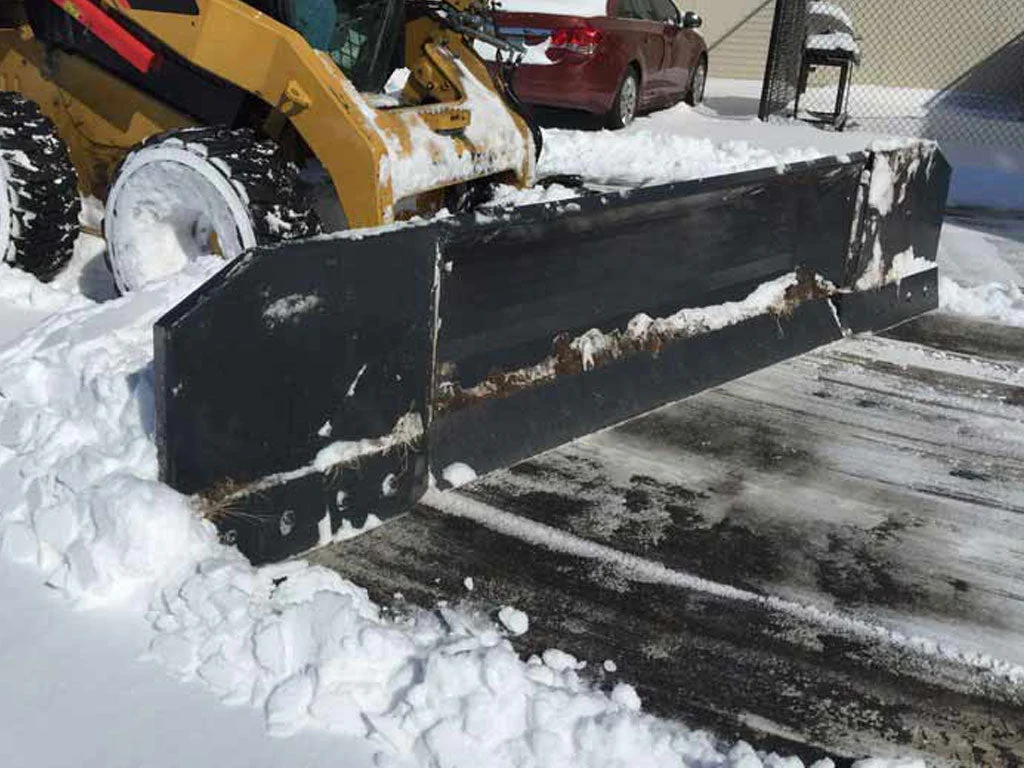 Virnig | V60 Hydraulic Snow Blade/Pusher for skid steer - Image 8