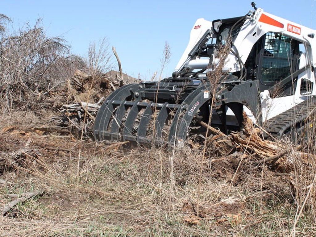 Virnig V60 Root Rake Grapple for Skid Steer Loader - Image 7